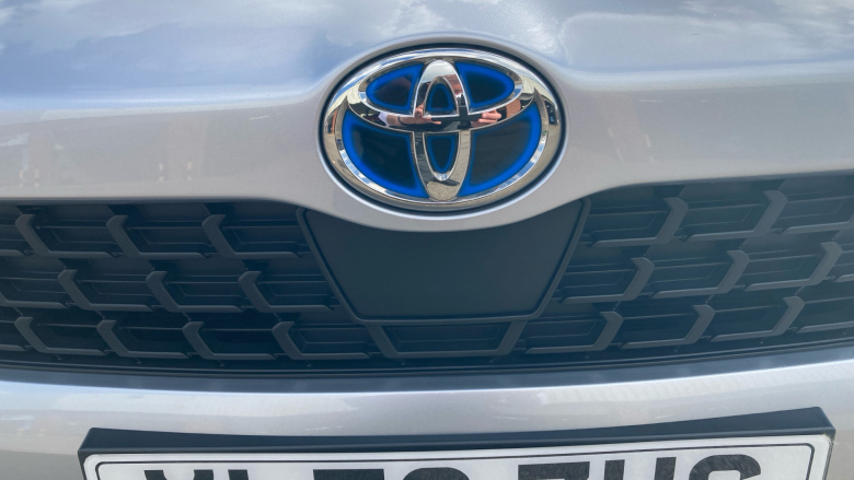 Toyota Yaris Cross 1.5 Hybrid Design 5dr CVT Hybrid Estate